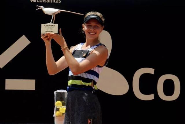 半场战报：利兹联0-0比利亚雷亚尔，尼奥托造险